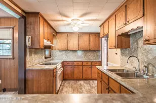 744 Mt Carmel Rd, Carthage, NC 28327 - Photo 9