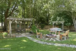 105 Travis Dr, Beaufort, NC 28516 - Photo 41