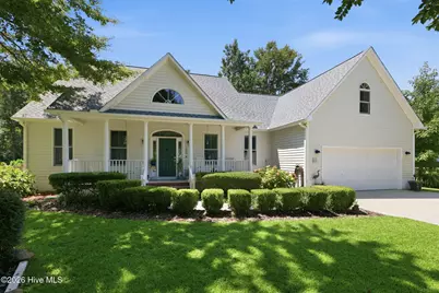 105 Travis Drive, Beaufort, NC 28516 - Photo 1