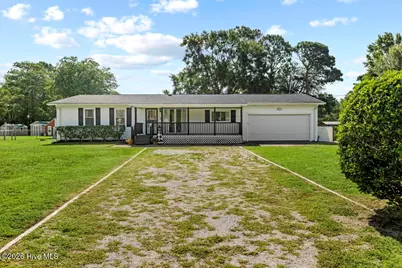 2828 Easy Street, Newport, NC 28570 - Photo 1
