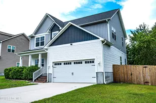 103 Chestwood Ct, Hubert, NC 28539 - Photo 3