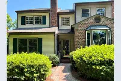 225 E New York Avenue, Southern Pines, NC 28387 - Photo 1