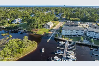 316 SE 79th Street, Oak Island, NC 28465 - Photo 43