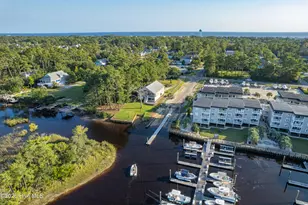 316 SE 79th St, Oak Island, NC 28465 - Photo 43