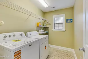 316 SE 79th St, Oak Island, NC 28465 - Photo 23