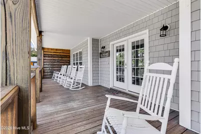 316 SE 79th Street, Oak Island, NC 28465 - Photo 3