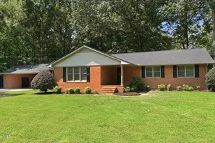 204 Hargrove Dr, Robersonville, NC 27871 - Photo 3