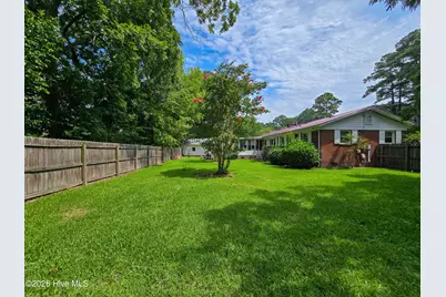 1305 Crescent Drive, Elizabeth City, NC 27909 - Photo 3