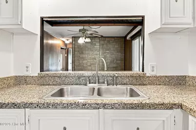 4045 Carver Moore Road, Clarkton, NC 28433 - Photo 11