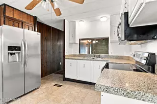 4045 Carver Moore Rd, Clarkton, NC 28433 - Photo 9