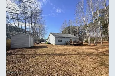 200 Commons Court, New Bern, NC 28560 - Photo 9