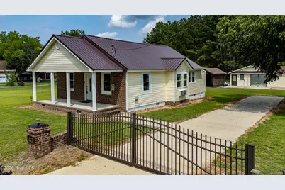 121 Storey Road # A, Murfreesboro, NC 27855 - Photo 1