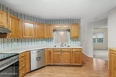 630 Greystone Avenue, Jacksonville, NC 28540 - Photo 15