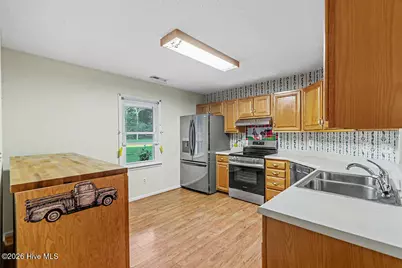 630 Greystone Avenue, Jacksonville, NC 28540 - Photo 13