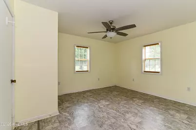 109 Revelle Park Lane, Murfreesboro, NC 27855 - Photo 9