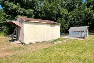 1836 Shep Willis Rd, Morehead City, NC 28557 - Photo 5