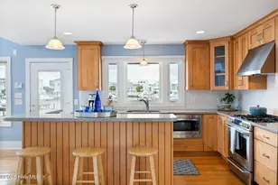 517 Canal Dr, Carolina Beach, NC 28428 - Photo 19