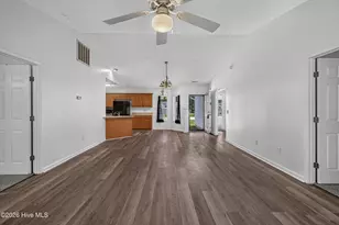 103 Butternut Cir, Jacksonville, NC 28546 - Photo 9