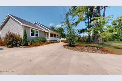 114 Lincoln Avenue, Vass, NC 28394 - Photo 5