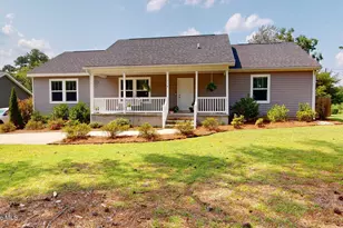 114 Lincoln Ave, Vass, NC 28394 - Photo 1