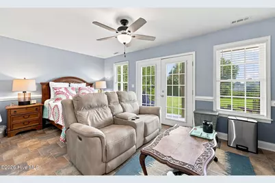 1800 Bay Street #206, Morehead City, NC 28557 - Photo 9