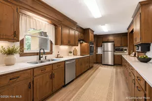 111 Robin Rd, Greenville, NC 27858 - Photo 19