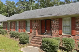 111 Robin Rd, Greenville, NC 27858 - Photo 7