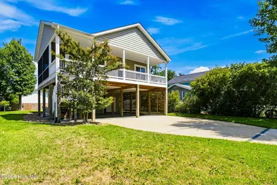326 NE 56th Street, Oak Island, NC 28465 - Photo 3