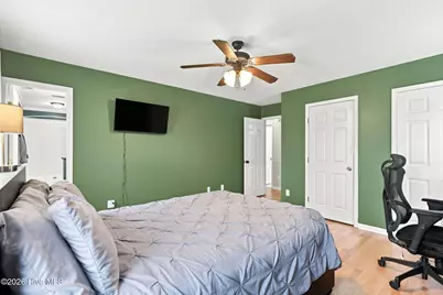 210 Druid Court, Jacksonville, NC 28546 - Photo 15