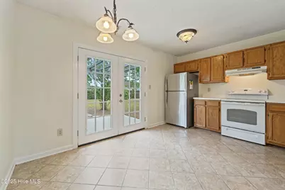 502 Nutfield Drive, Hubert, NC 28539 - Photo 5