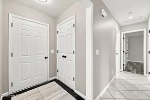 636 Hill Rd Cir, Ayden, NC 28513 - Photo 3