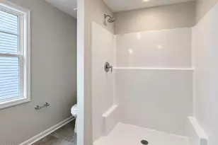 47 W Emily Gardens Dr, Selma, NC 27576 - Photo 11