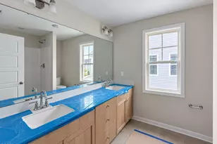 47 W Emily Gardens Dr, Selma, NC 27576 - Photo 13