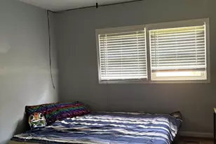 1011 Van Nortwick St, Greenville, NC 27834 - Photo 7