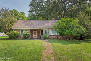 1605 Longview Ave, Tarboro, NC 27886 - Photo 1