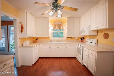 1605 Longview Avenue, Tarboro, NC 27886 - Photo 13