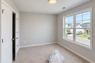 57 W Emily Gardens Dr, Selma, NC 27576 - Photo 15