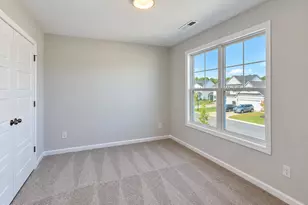 57 W Emily Gardens Dr, Selma, NC 27576 - Photo 17