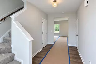 57 W Emily Gardens Dr, Selma, NC 27576 - Photo 3