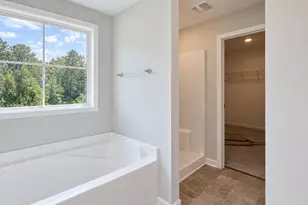 57 W Emily Gardens Dr, Selma, NC 27576 - Photo 13