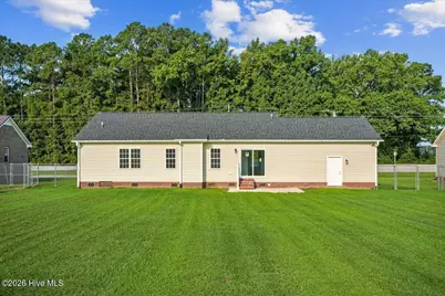 1530 N Nc 581 Highway, Pikeville, NC 27863 - Photo 9
