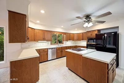 215 Englewood Road, Aiken, SC 29803 - Photo 21
