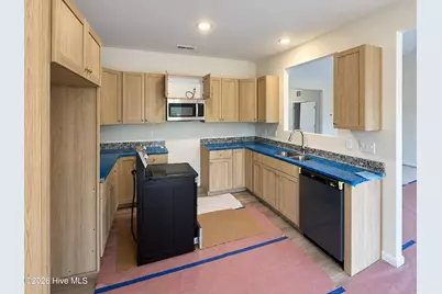 39 E Emily Gardens Drive, Selma, NC 27576 - Photo 5