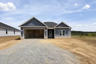 39 E Emily Gardens Dr, Selma, NC 27576 - Photo 1