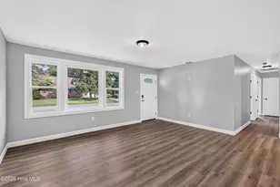 13 Bosco Dr, Jacksonville, NC 28540 - Photo 5