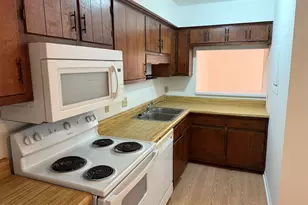 300 Lee Dr, Atlantic Beach, NC 28512 - Photo 9