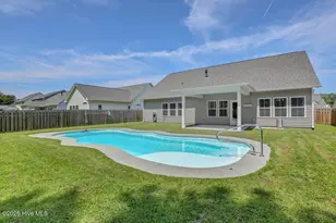 262 W Weatherbee Wy, Hampstead, NC 28443 - Photo 3