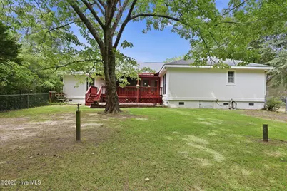134 Longwood Drive, Stella, NC 28582 - Photo 7