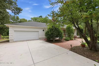 134 Longwood Drive, Stella, NC 28582 - Photo 3