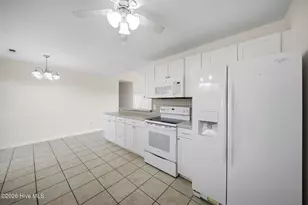 700 Covington Ct, Hubert, NC 28539 - Photo 19